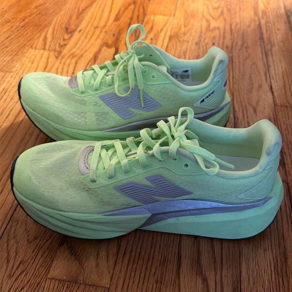 Brand new! New balance rebels, size 7.5